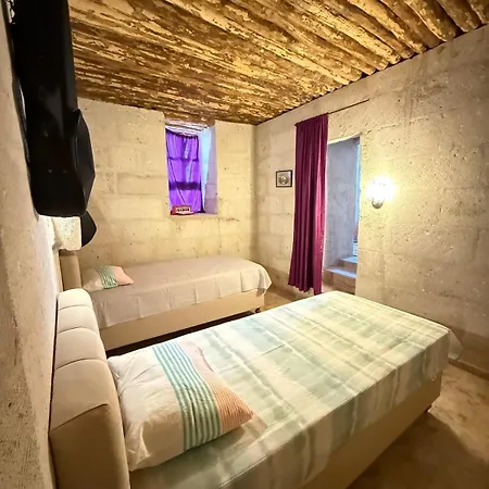 Katre Cave House Дом отдыха